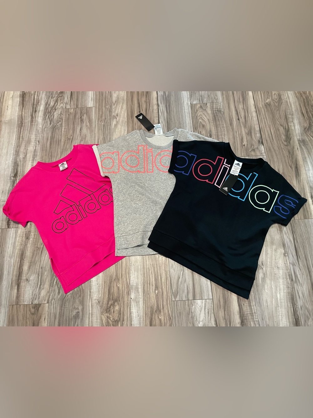 adidas Kids Logo Short Sleeve Sweatshirt Trio - Pink, Gray, Black (XL 14/16)